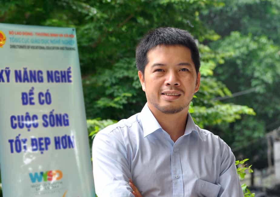 Chuyên gia Nguyễn Quang Huy (nghề lắp đặt điện, Trường Cao đẳng Cơ điện Hà Nội). Ảnh: Lê Toàn