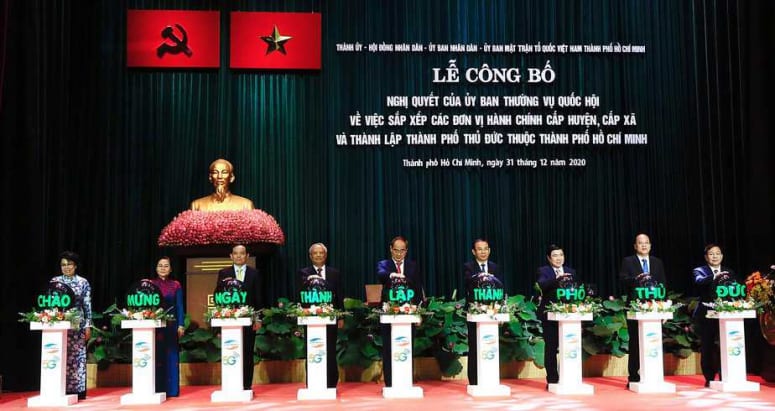 Lãnh đạo cấp cao bấm nút chính thức khai trương mạng 5G Viettel tại Thành phố Thủ Đức