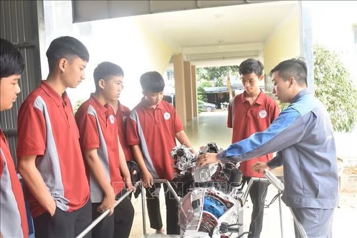 Sửa đổi Luật Giáo dục nghề nghiệp, thêm cơ hội rộng mở cho người học nghề.
