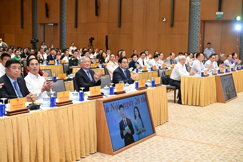 Các đại biểu tham dự Hội nghị.