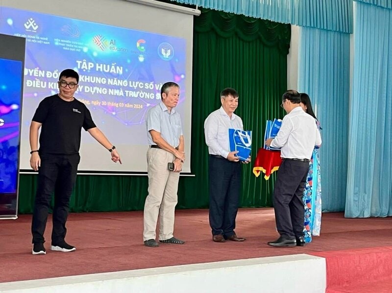 VAVET &SOW luôn đồng hành cùng các cơ sở GDNN nâng cao năng lực chuyển đổi số, góp phần đào tạo nguồn nhân lực chất lượng cao 