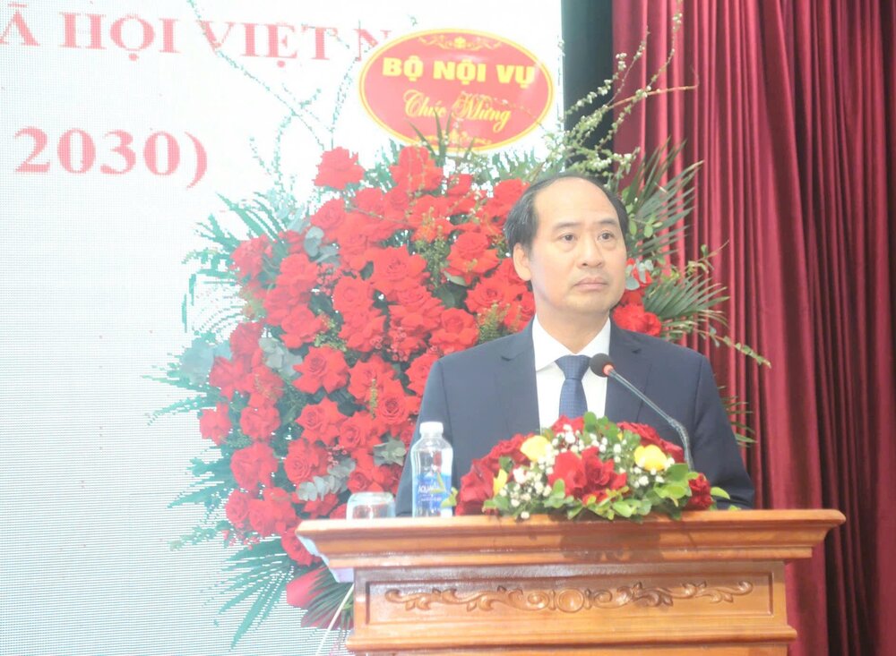 Ông Nguyễn Văn Hồi, Thứ trưởng Bộ Nội vụ tới dự và phát biểu tại Đại hội 