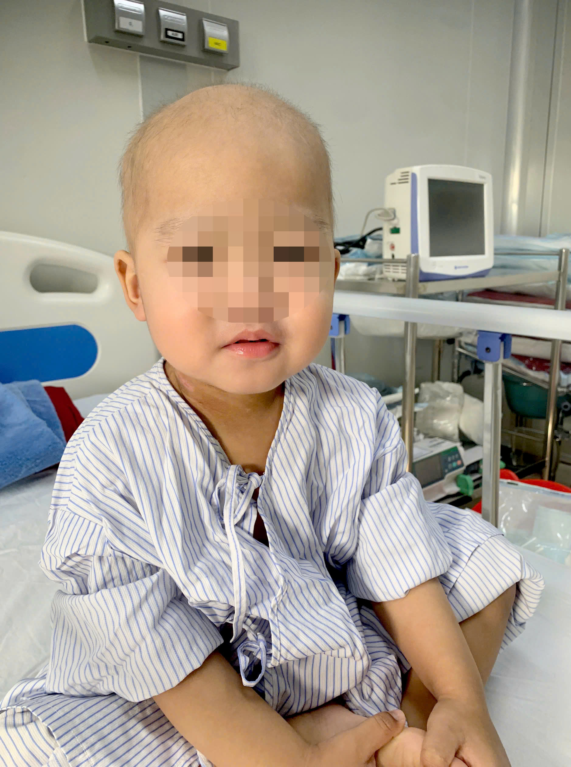 Bệnh nhi 26 tháng tuổi hồi phục hoàn toàn sau ca ghép tủy tại Bệnh viện Trung ương Huế. Ảnh: Bệnh viện Trung ương Huế 