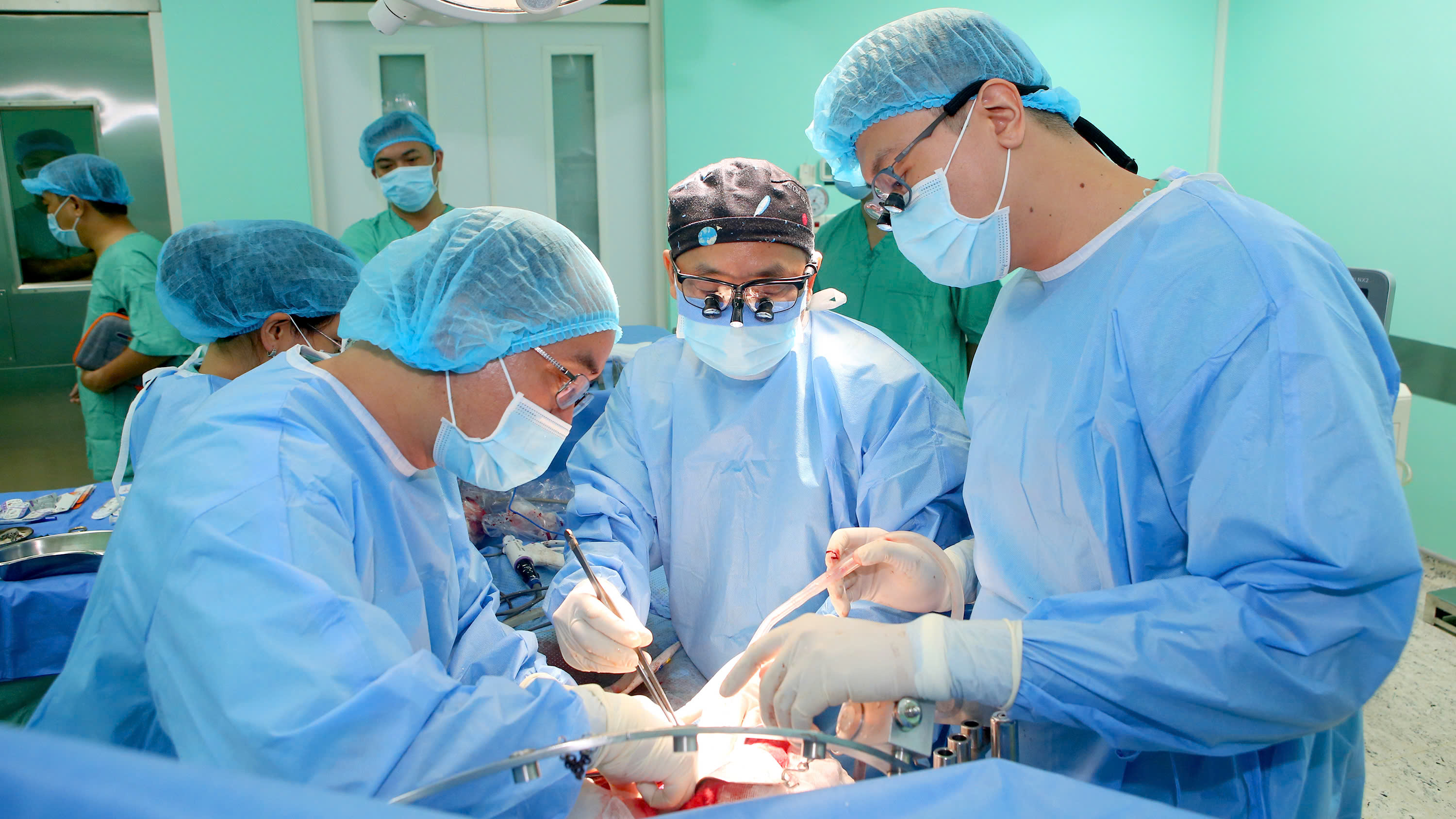 Bệnh viện Trung ương Huế đã thực hiện hơn 2.500 ca ghép tạng, mô và 68 ca ghép tế bào tốc thành công ở trẻ em. Ảnh: Bệnh viện Trung ương Huế.