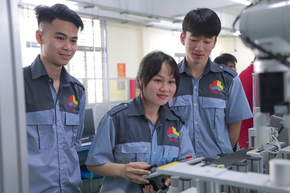 Sinh viên BCi bên cạnh đào tạo kỹ năng nghề còn được đào tạo các kỹ năng mềm, kỹ năng số và các kỹ năng hội nhập thị trường lao động chất lượng cao và thị trường lao động quốc tế.