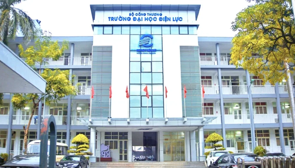Sáp nhập Cao đẳng Kinh tế – Kỹ thuật Thương mại vào Đại học Điện lực