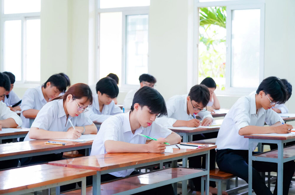 Siết kỷ cương thi tốt nghiệp THPT và tuyển sinh 2026
