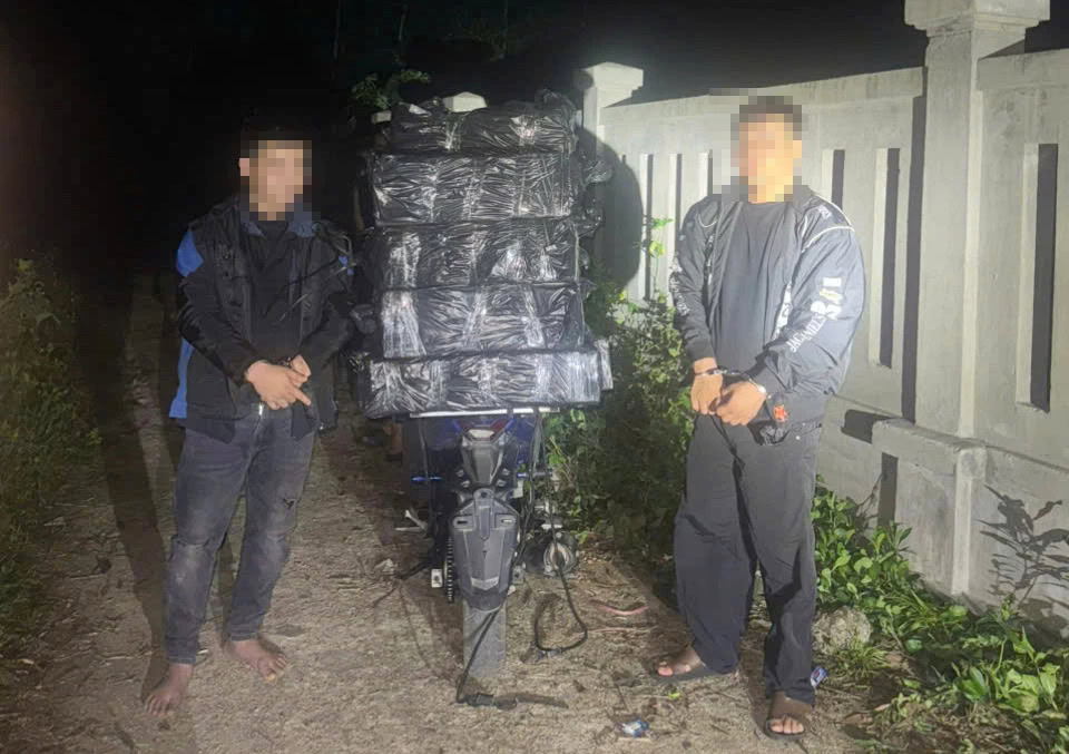 Quảng Trị: Bắt quả tang 2 đối tượng vận chuyển trái phép gần 140kg pháo hoa