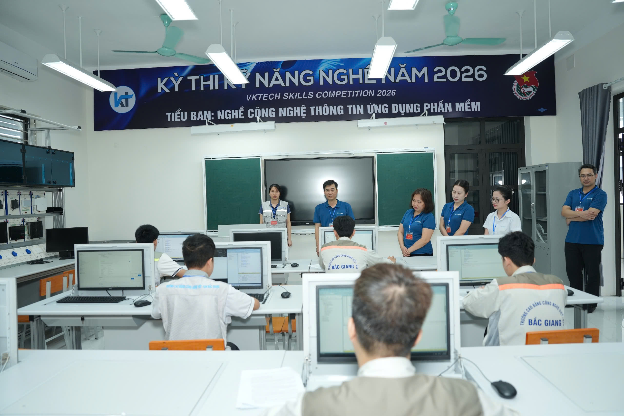 Thí sinh dự thi nghề Công nghệ thông tin