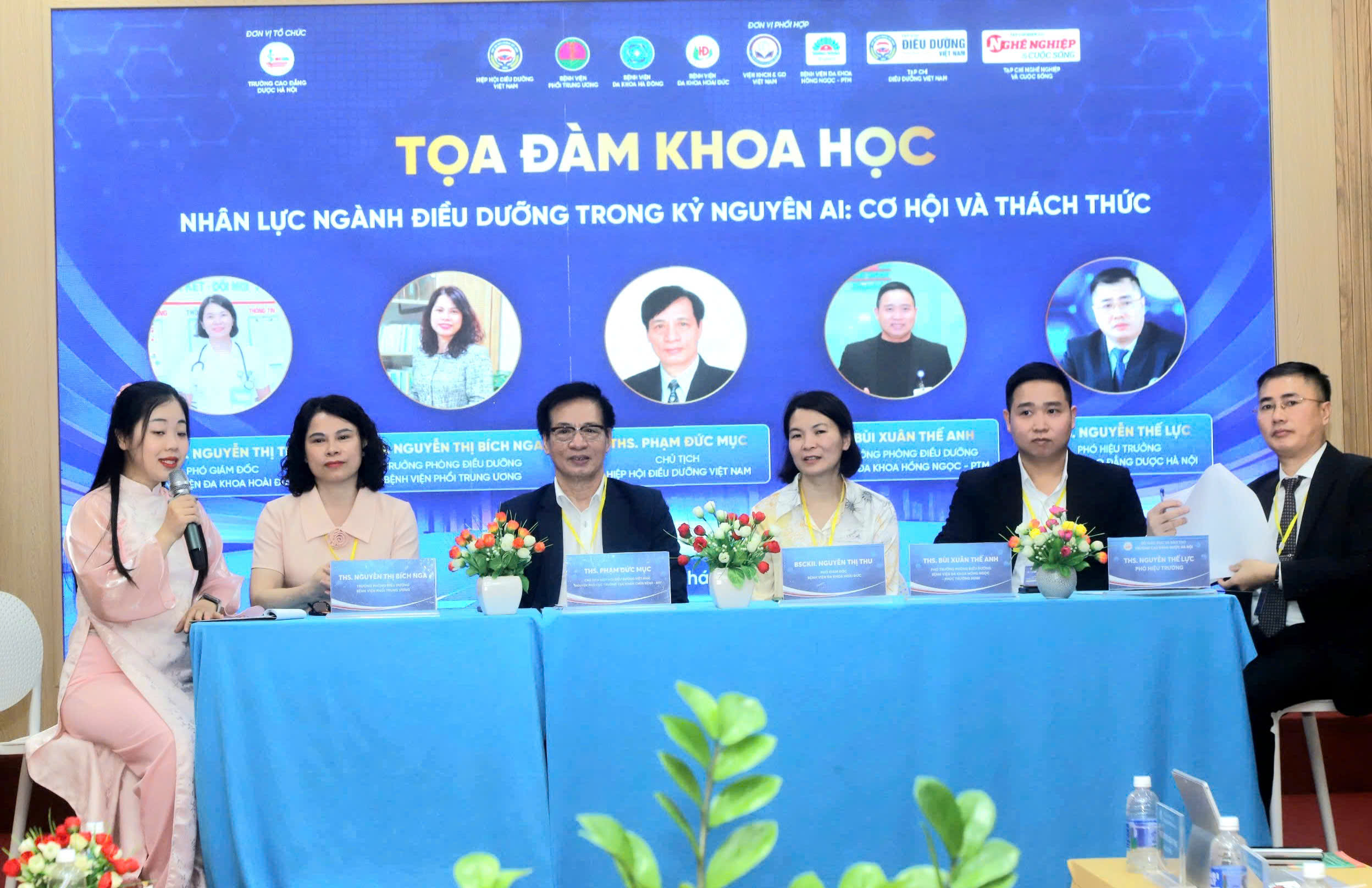 Điều dưỡng trong kỷ nguyên AI: Công nghệ không thể thay thế trái tim người chăm sóc