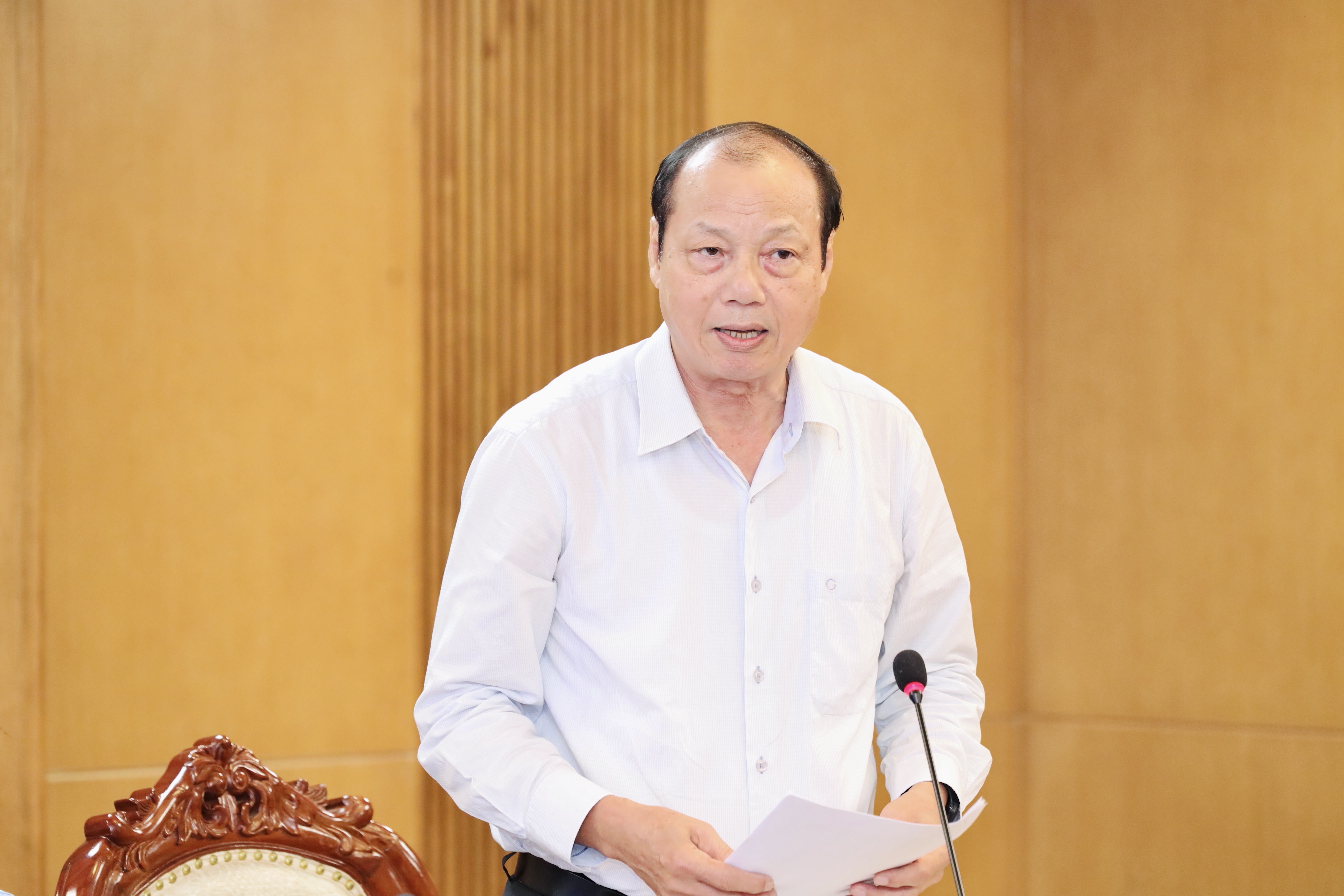 TS.Phan Sỹ Nghĩa, TTK, Phó Chủ tịch Hiệp hội GDNN Việt Nam phát biểu tại hội nghị.