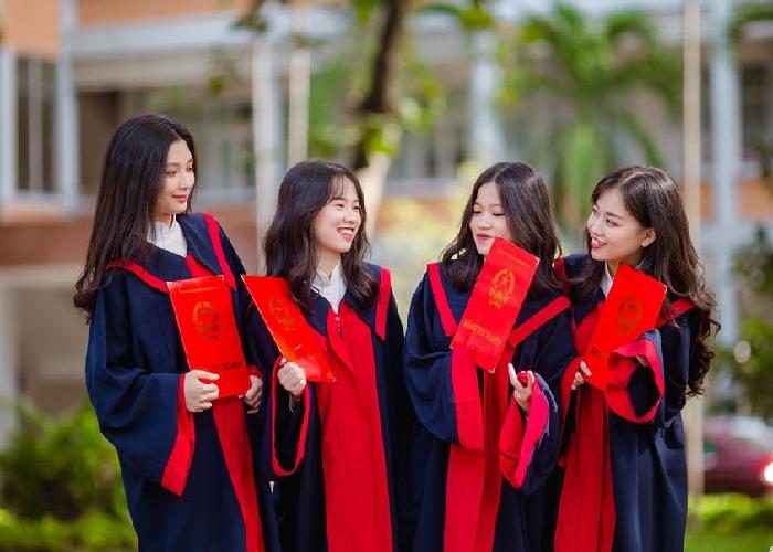 Chuẩn đầu ra trình độ đại học bắt buộc phải có năng lực số, trí tuệ nhân tạo (AI) và đáp ứng yêu cầu nghề nghiệp