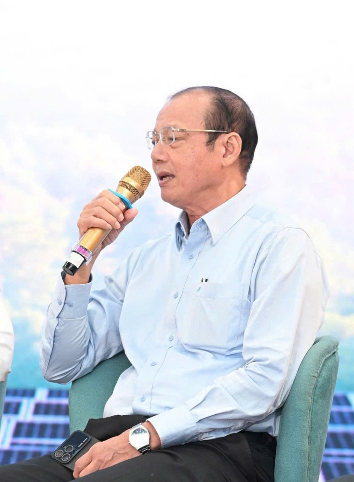 TS.Phan Sỹ Nghĩa, Phó Chủ tịch, Tổng Thư ký Hiệp hội Giáo dục nghề nghiệp Việt Nam chia sẻ tại sự kiện.