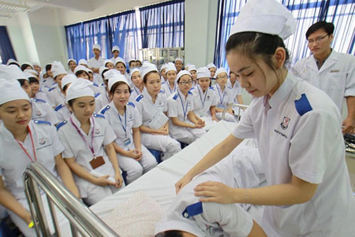 Điều dưỡng Việt Nam trước cơ hội làm việc tại Nhật với thu nhập gần 50 triệu đồng/tháng