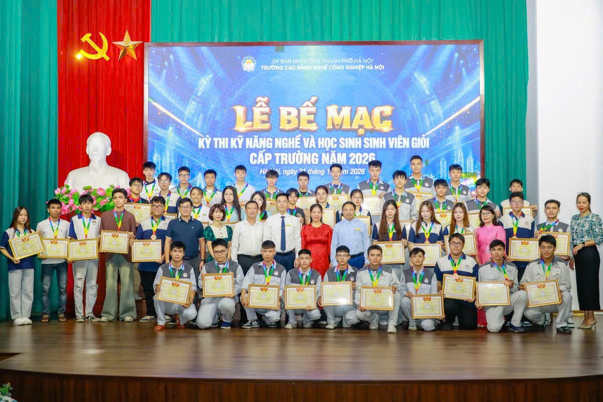 Những gương mặt xuất sắc kỳ thi cấp trường sẽ tiếp tục được bồi dưỡng tham dự kỳ thi cấp thành phố.
